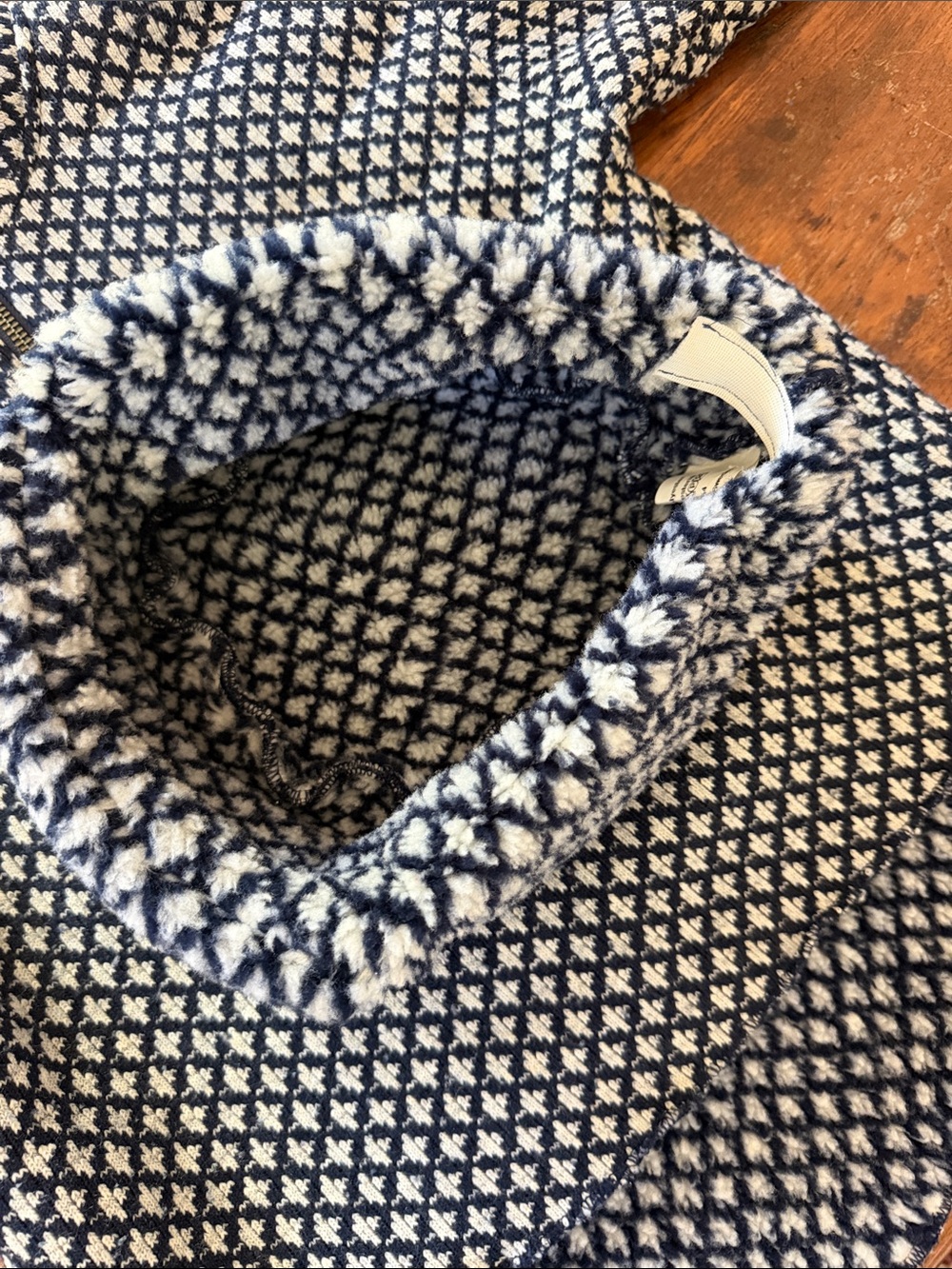 Vintage Kids blue/white fleece top and hat. - Picture 6 of 6